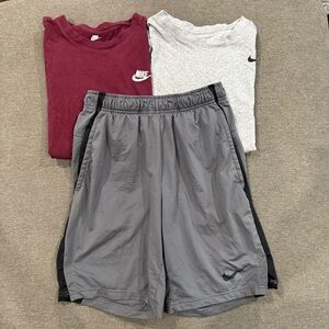 Men’s Size Small Nike 3 piece lot- 1 Shorts & 2 Shirts